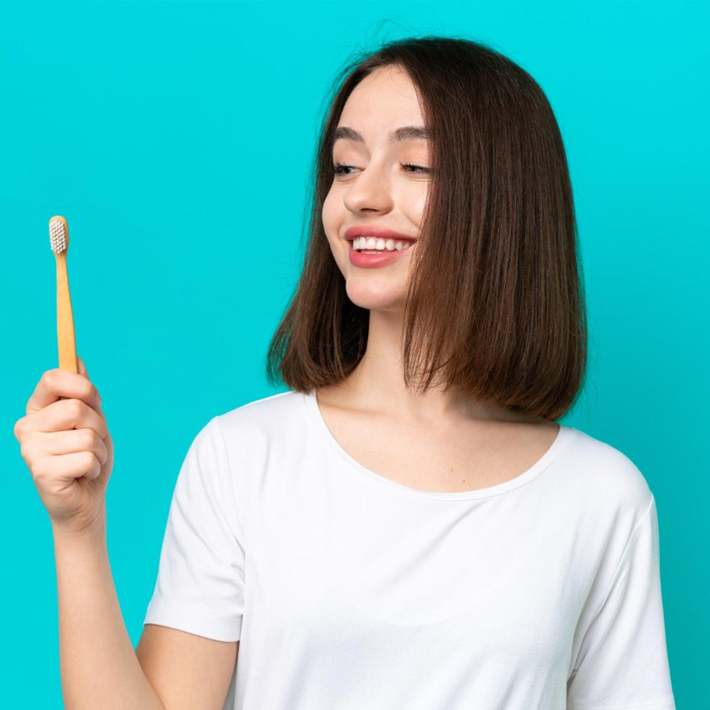 Plastic Toothbrush With Plastic Round Box for Men and Women, Kids, Adults Plastic Toothbrush (10 pcs Set)