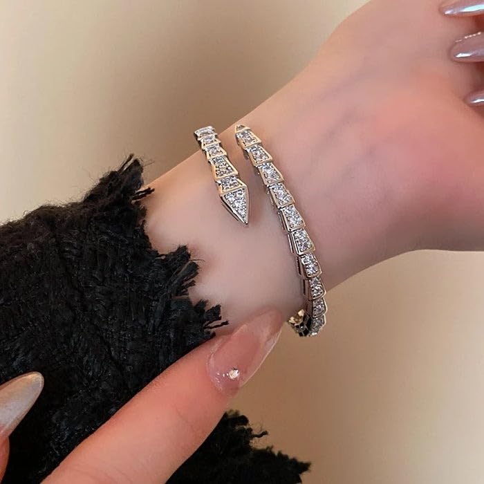 SOVELY Jewelry Set for Women Snake Design Bracelet, Winged Crystal Earrings, and Pearl Vine Necklace, Fashion Statement Jewelry for Weddings, Parties, and Special Occasions