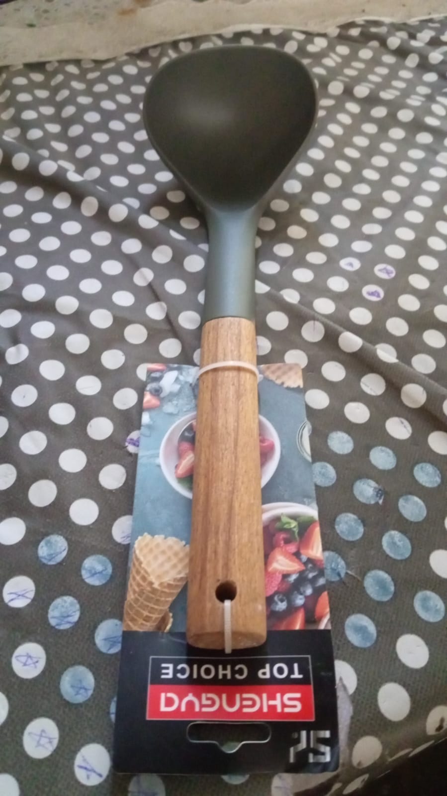 Plastic Kitchen Accessories Skimmer, Spatula Spoon & Soup Spoon Heat Resistant Non Stick Spoons Kitchen Cookware Items Heat Resistant Plastic Kitchen Utensils for Cooking, BPA FREE Gadgets for Non-Stick Cookware (1 Pc )