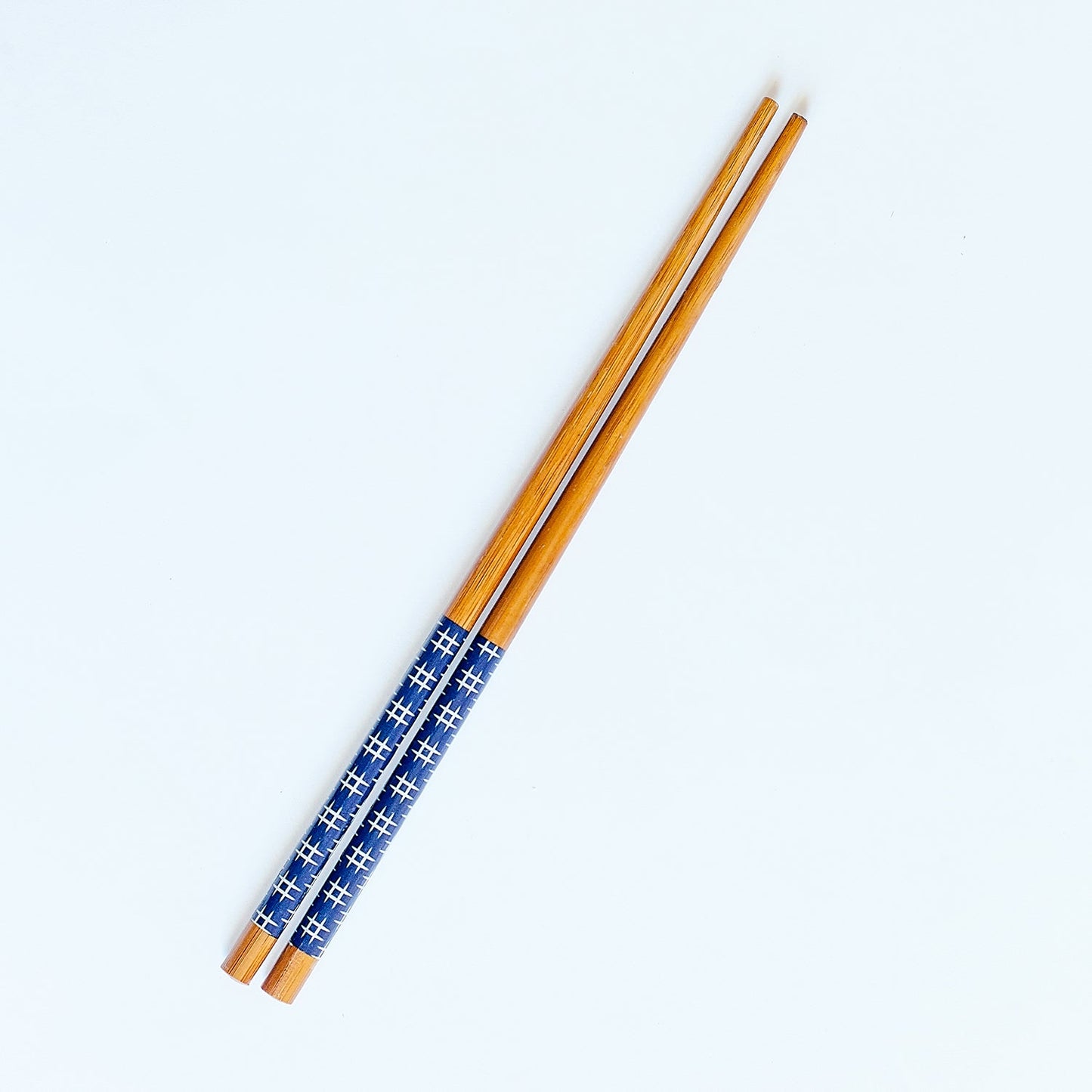 2916 10PAIR MULTI DESIGN CHOPSTICKS SET LIGHTWEIGHT EASY TO USE CHOP STICKS WITH CASE FOR SUSHI, NOODLES AND OTHER ASIAN FOOD