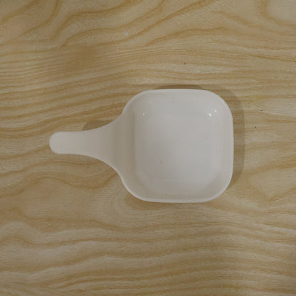 Plastic scoop live product photo