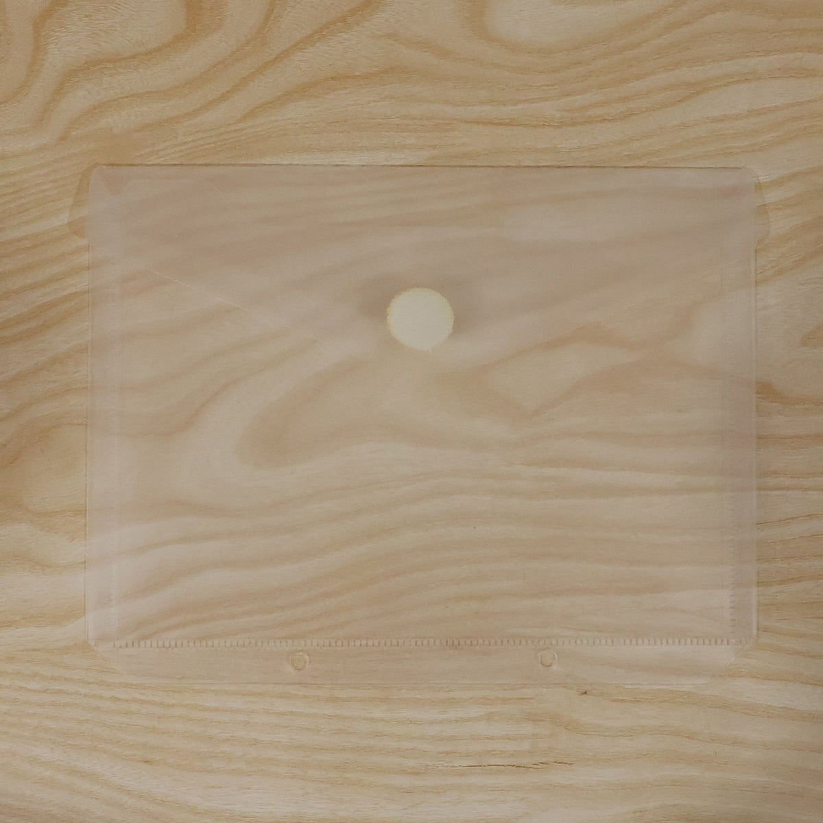 Transparent file folder daily use