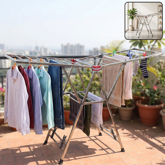 Heavy duty foldable clothes drying rack in outdoor use