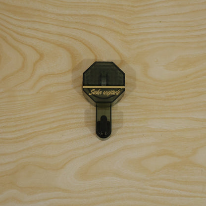 Rotating wall hook live photo