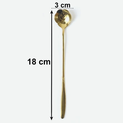A single gold rose-shaped spoon with measurements indicating it is 18 cm long and 3 cm wide.