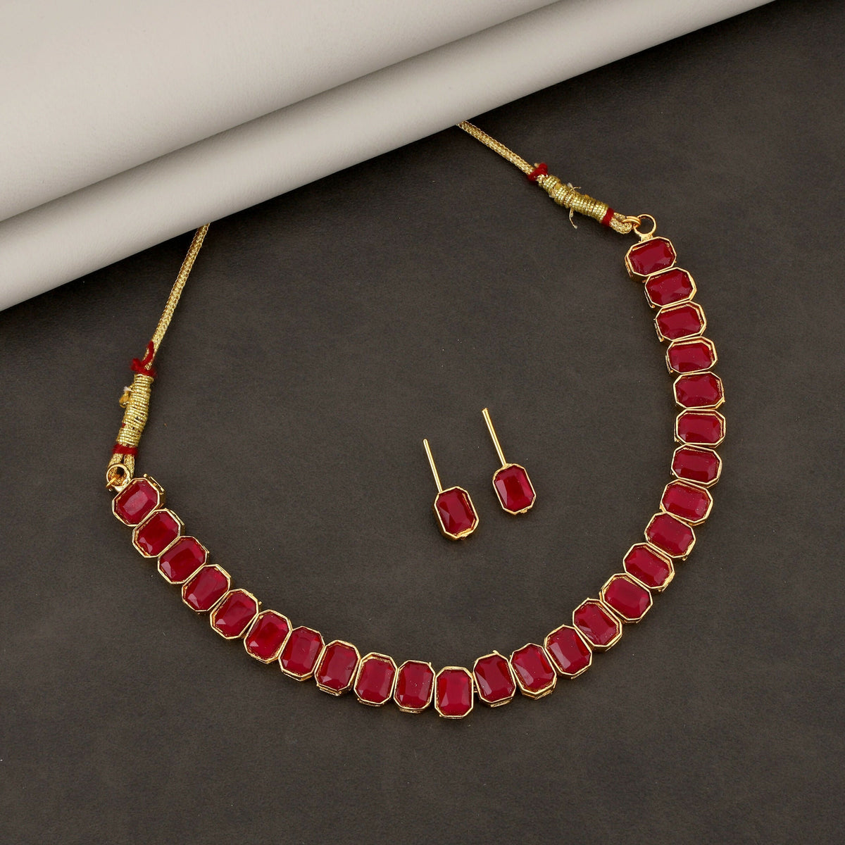 Red Stone Necklace & Earring Set with Apple Shape Jewellery Organiser Box