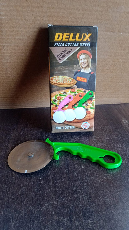 Stainless Steel Pizza Cutter / Pastry Cutter / Sandwiches Cutter