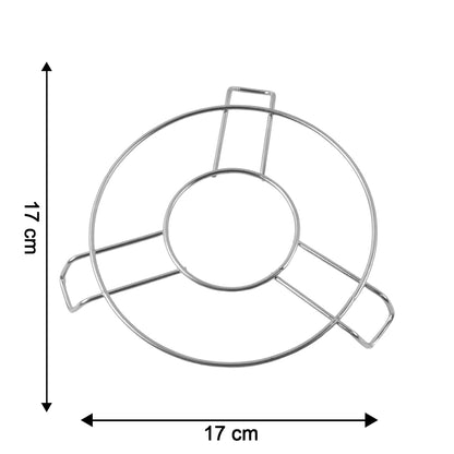 A silver wire hot pot stand on a white background with arrows indicating its 17 cm by 17 cm dimensions.