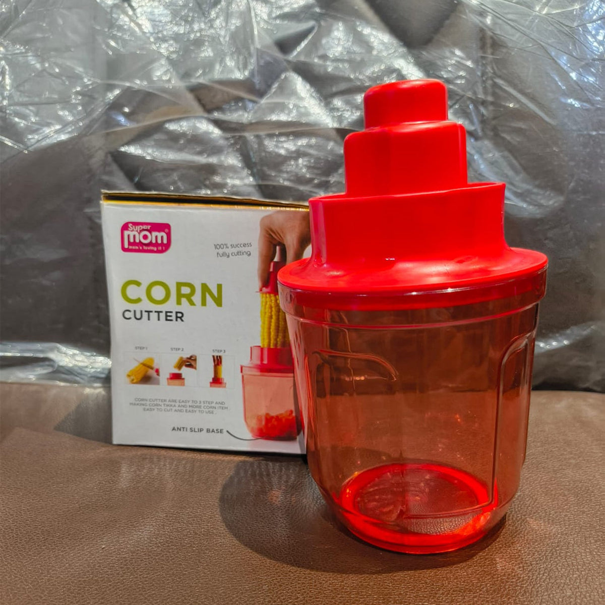 Corn cutter with plastic body and ergonomic handle design