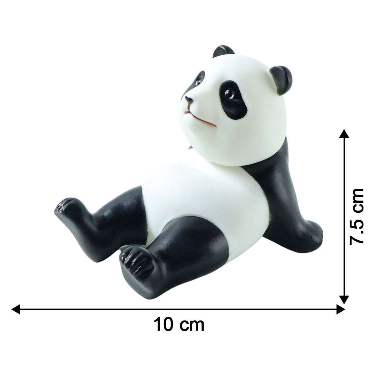 A black and white panda figurine on a white background with dimensions: 10 cm wide and 7.5 cm tall.