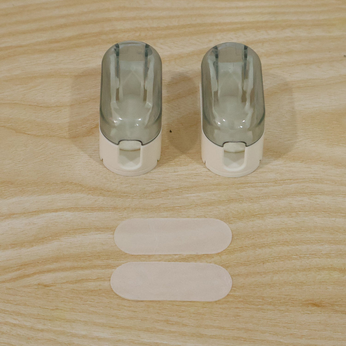 Live photo of portable plastic toothbrush holder