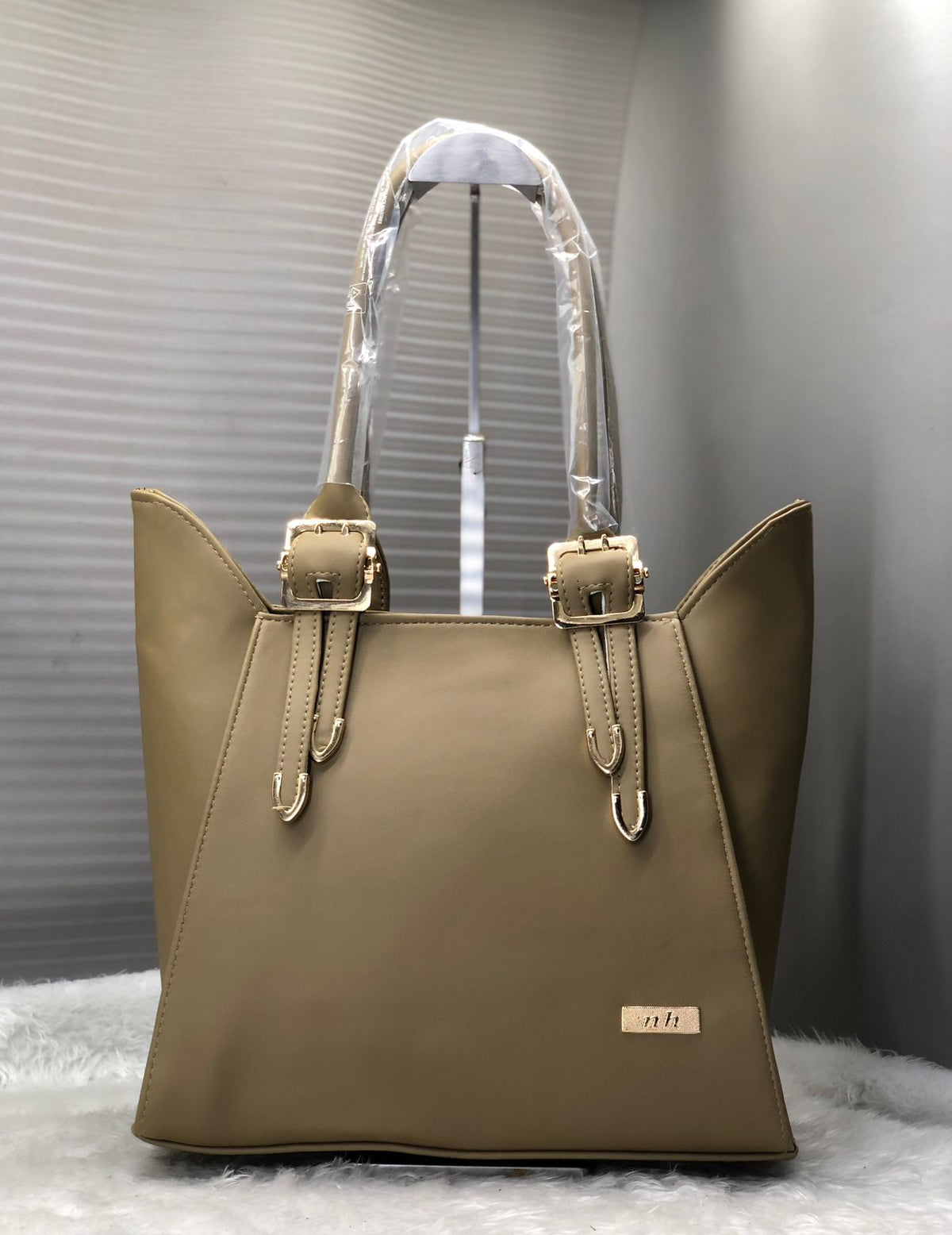 Fashionable Shoulder Bag For Women And Girls