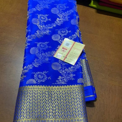 Handwoven Banarasi dyeble warm silk saree