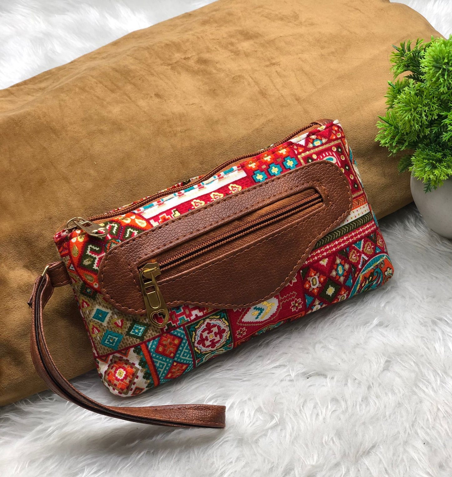 Pouch Bag For Women And Girls