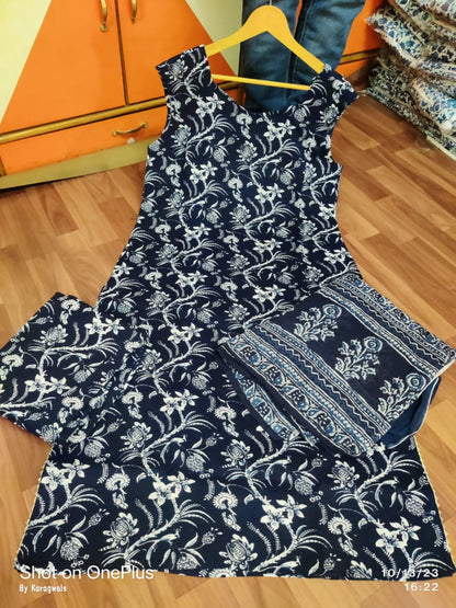 Kurti Set