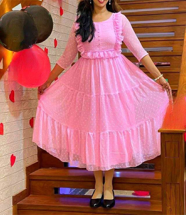 Maxy gown