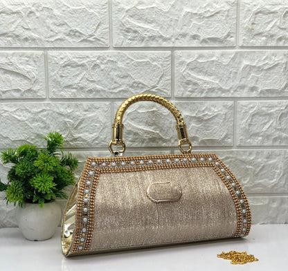 Wonderful Clutch Sling For Women And Girls