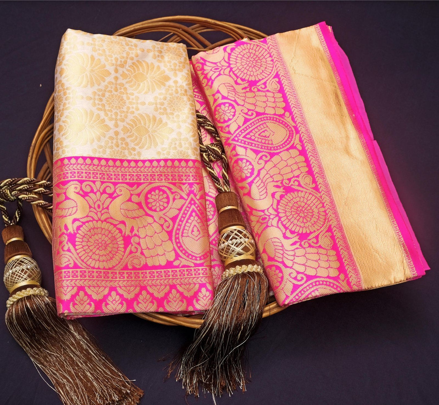 Wedding Wear Soft Lichi Silk Saree For Women's