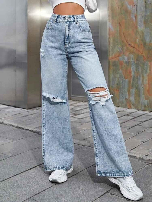Smiling Jaw Wide Knee Cut Straight Jeans For Women's