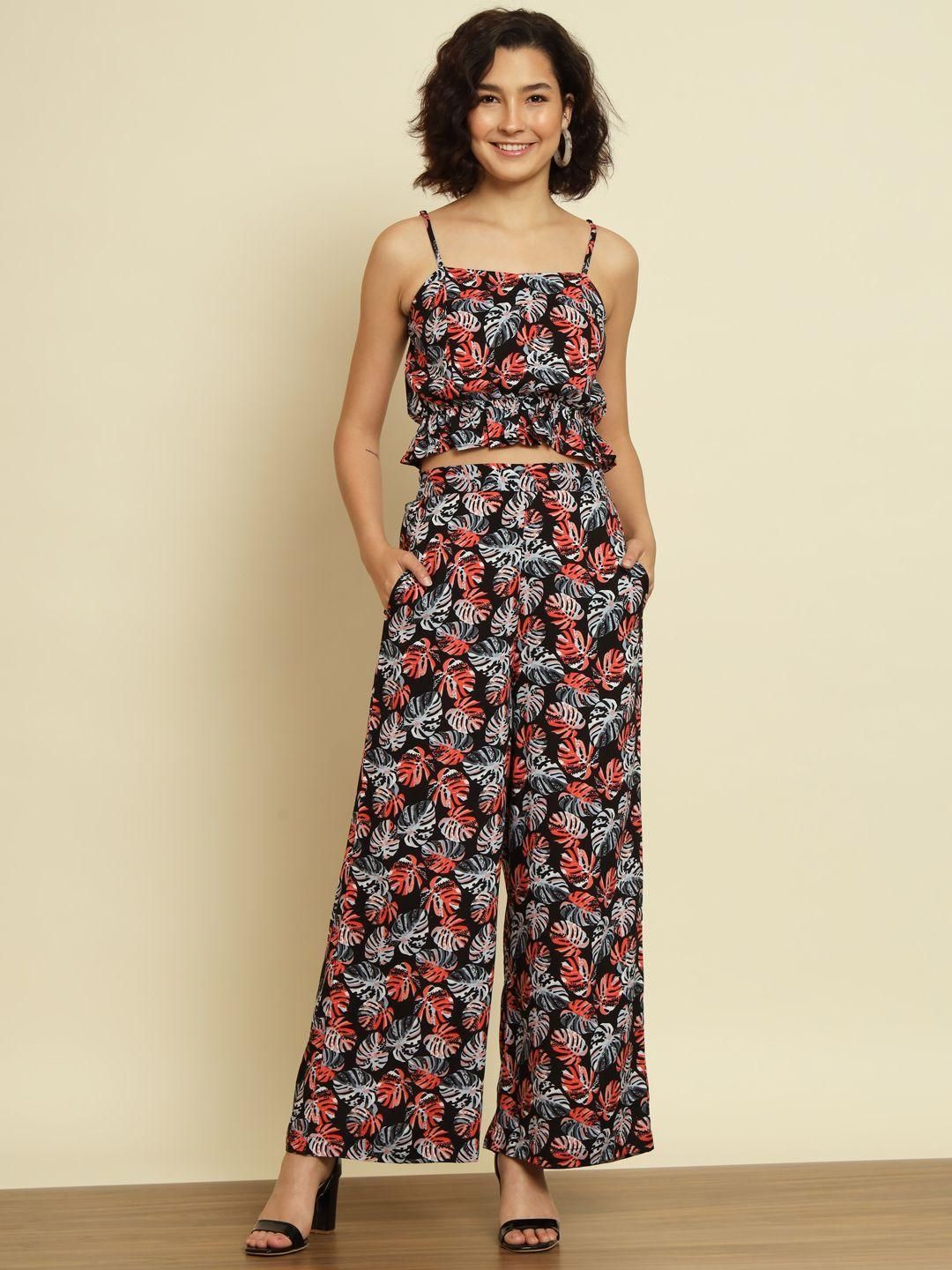 TRENDARREST Black Leaf Printed Co-ord Set