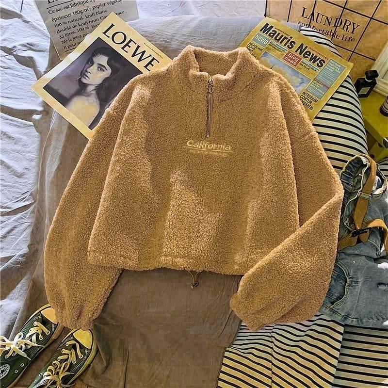 Loose Fit Women's Sweatshirt For Winters